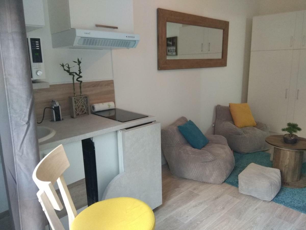 Appartement Chic Studio Near Paris à Saint-Denis  Extérieur photo