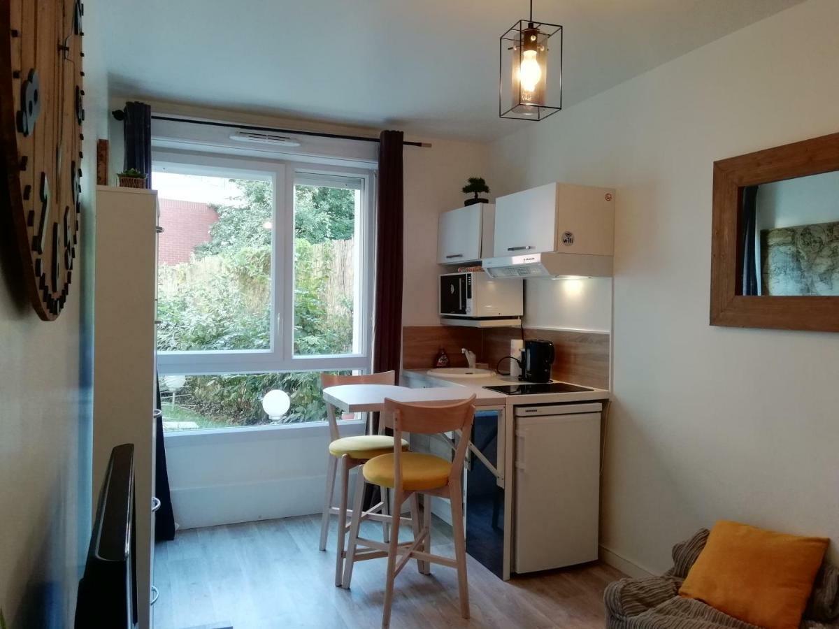 Appartement Chic Studio Near Paris à Saint-Denis  Extérieur photo